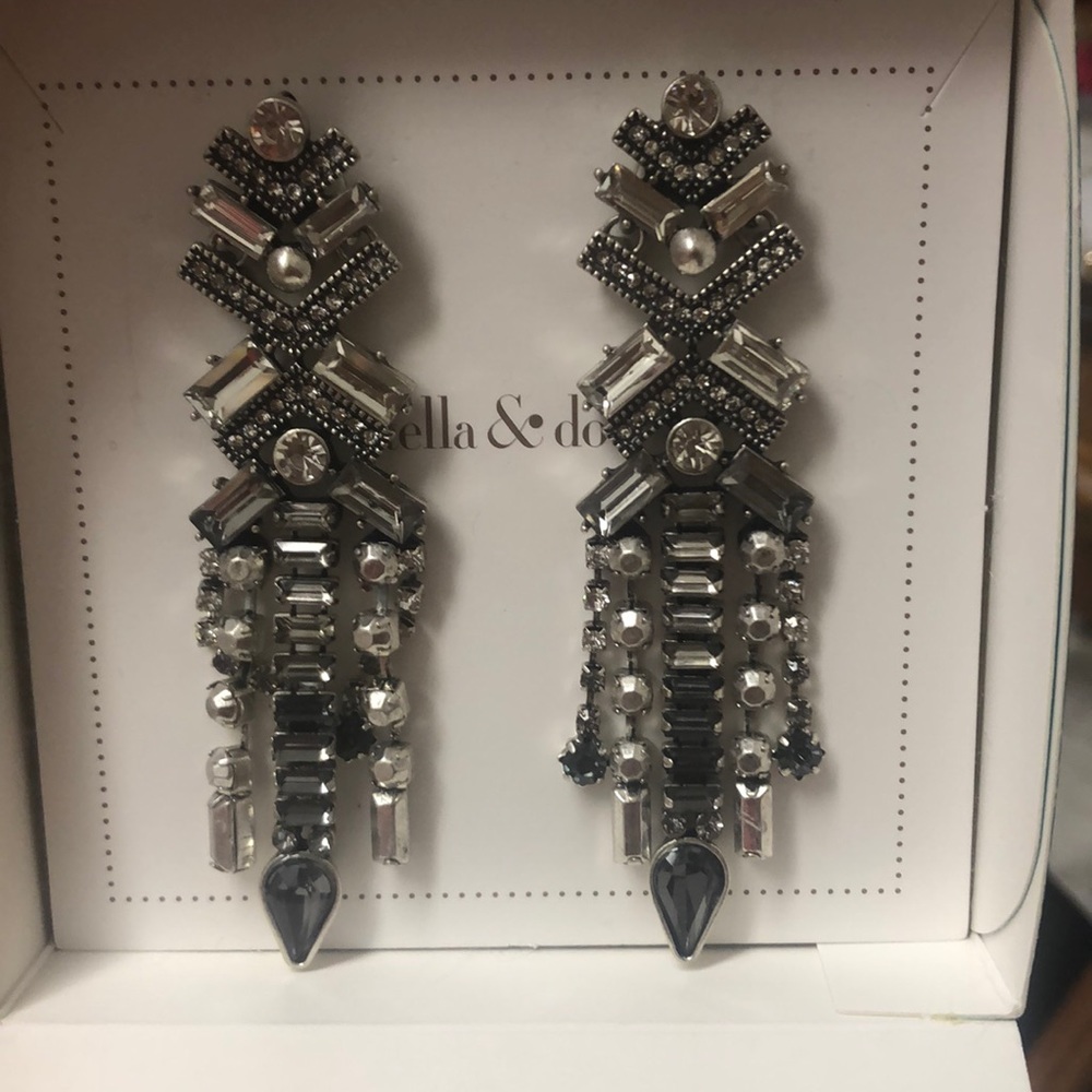 Stella and Dot statement earrings